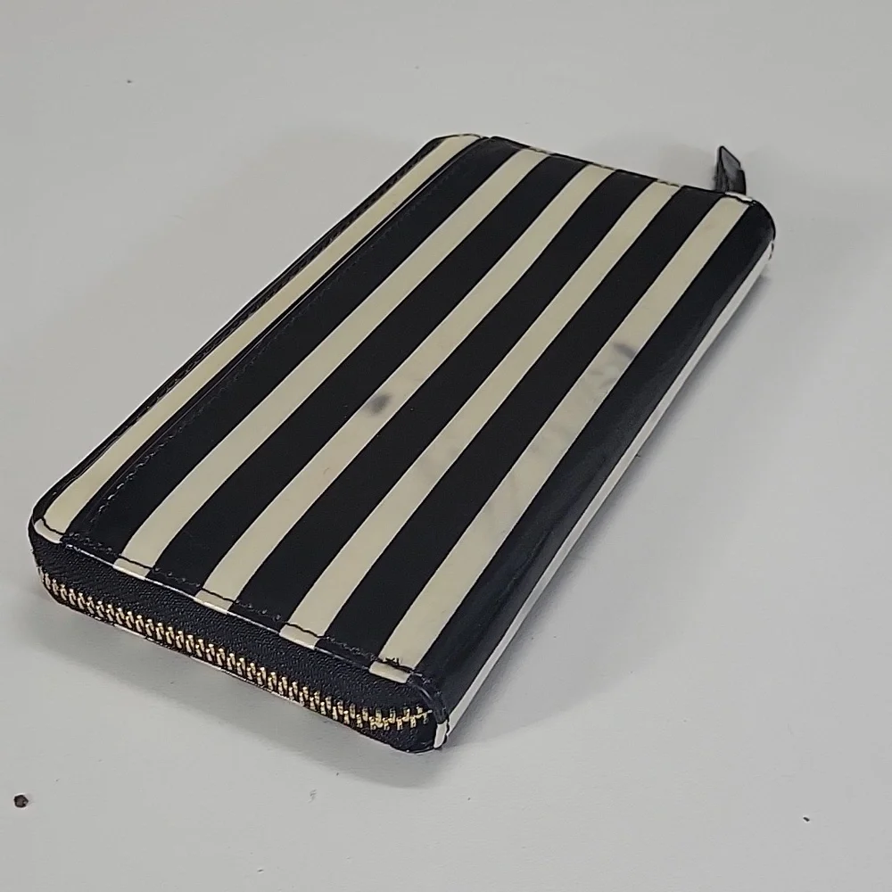kate spade Black & Off-White Striped Zip Wallet